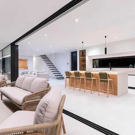 Villa Villa White Lava By Aura Collection Lajares